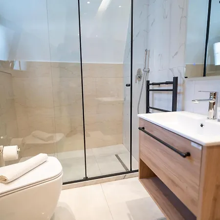 Bujtina Harusha 3* Theth