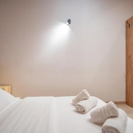 Bujtina Harusha 3* Theth