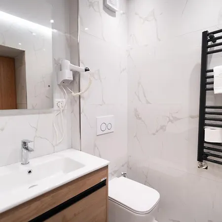Guest house Bujtina Harusha *