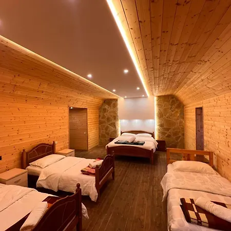 Guest house Bujtina Harusha
