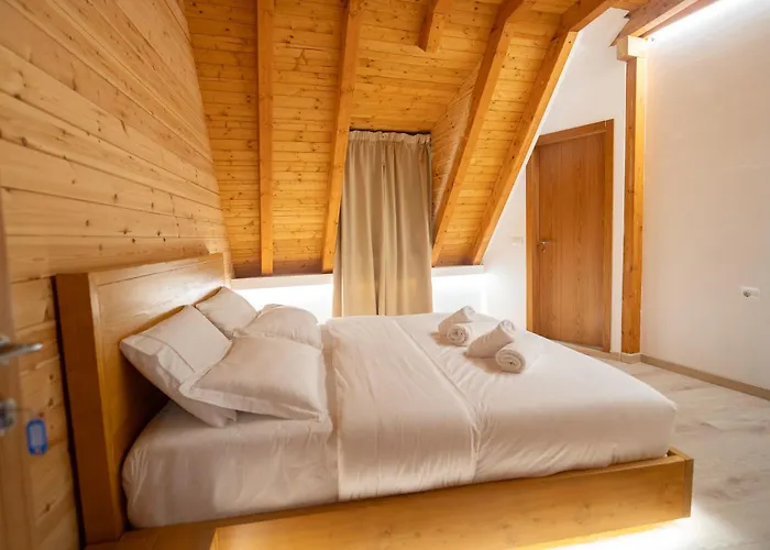 Guest house Bujtina Harusha