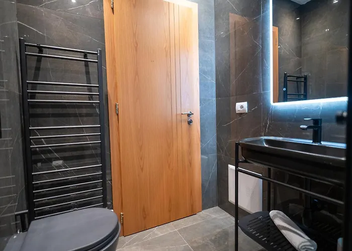 Bujtina Harusha Penzion 3*