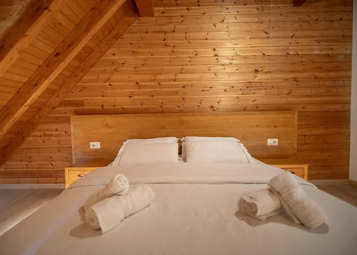 Bujtina Harusha Guest house 3*