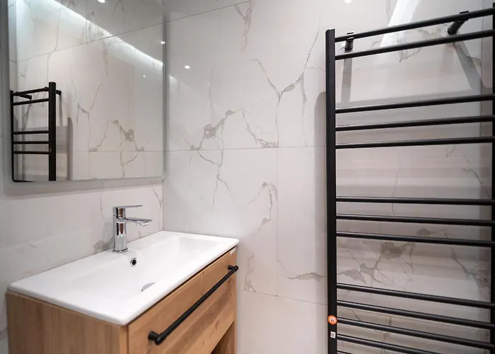 Guest house Bujtina Harusha 3*